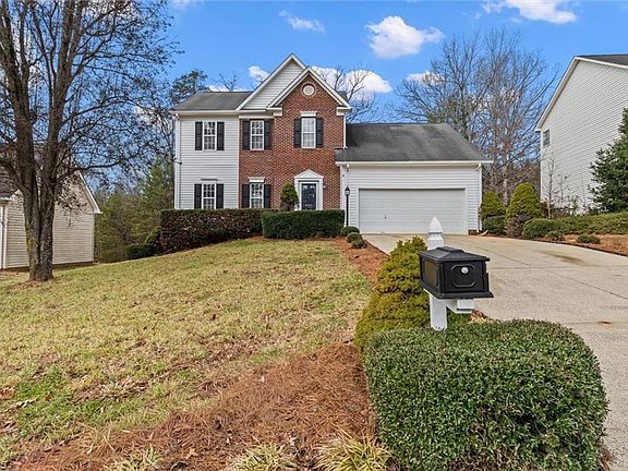 3rd image of 5410 Angel Oaks Dr