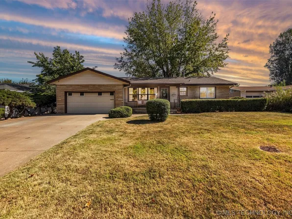 5429 S Pittsburg Ave, Tulsa, OK 74135