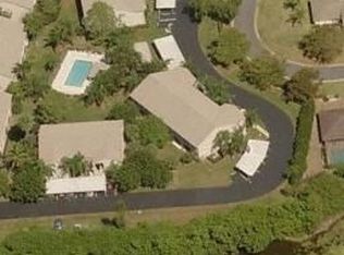 336 Bradstrom Cir APT 102B, Naples, FL 34113