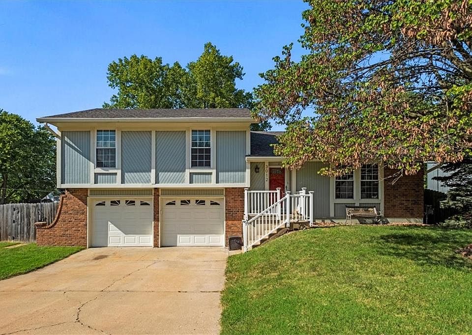 1st image of 3012 S 48th Dr