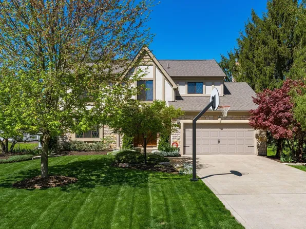 12385 Woodsfield Cir E, Pickerington, OH 43147