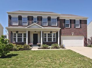 14200 Country Breeze Ln, Fishers, IN 46038