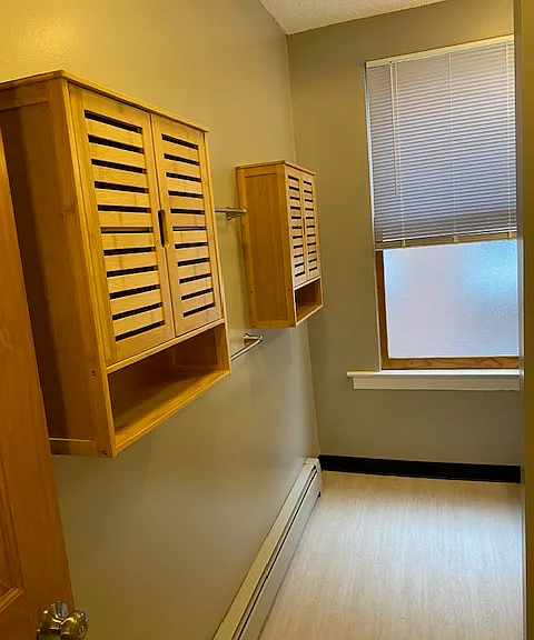 354 Laurel St #2B — Photo 6