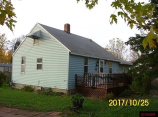 202 N Redwood St, Winthrop, MN 55396