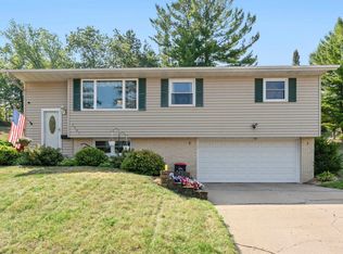 3501 Graves Dr, Red Wing, MN 55066