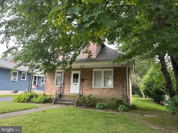 510 Bell Rd, Mount Ephraim, NJ 08059