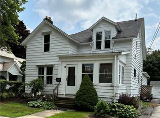 378 W 35th St, Ashtabula, OH 44004