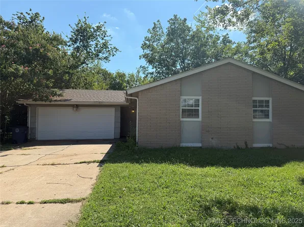 3723 N Lansing Pl, Tulsa, OK 74106