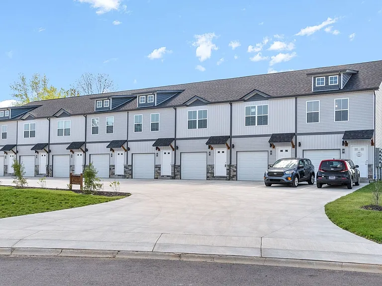 224 Drayton Dr #H — Photo 2