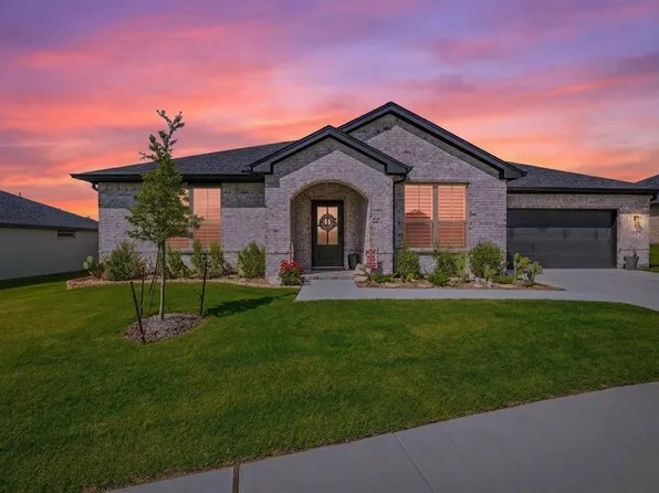 127 Mesa Dr, Glen Rose, TX 76043