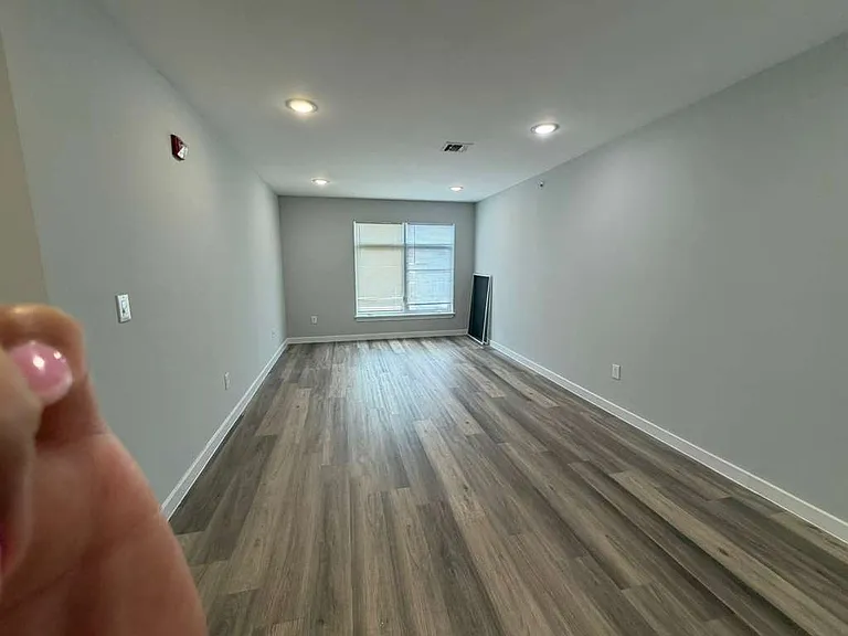 204 Rosa Parks Blvd #2 — Photo 10