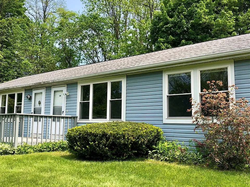 242 Peekskill Hollow Rd
