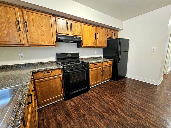 2nd image of 4007-4011 Aspen St #16795236