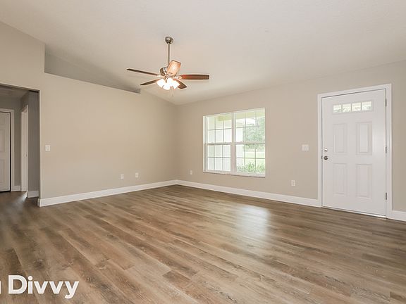 3rd image of 179 W Ruska Pl