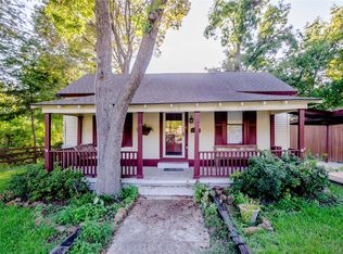 908 Sam Houston Ave, Huntsville, TX 77320