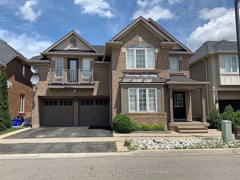 1509 Marshall Cres — Photo 1