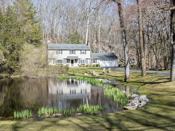 64 Jordan Lane, Stamford, CT 06903