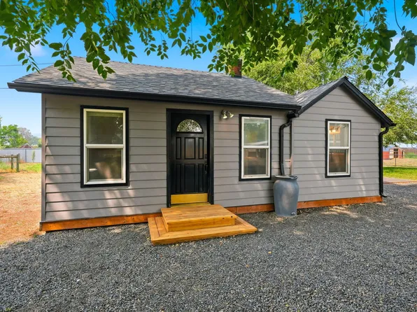 1475 SE Carey Foster Rd, Prineville, OR 97754