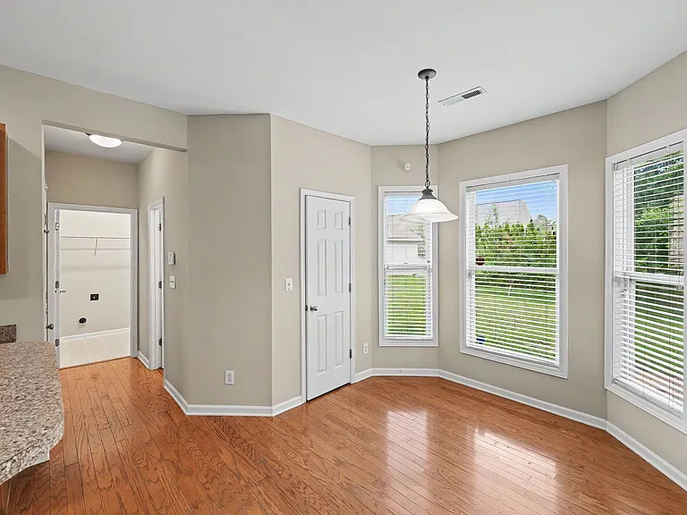 3111 Gloxinia Rd — Photo 11
