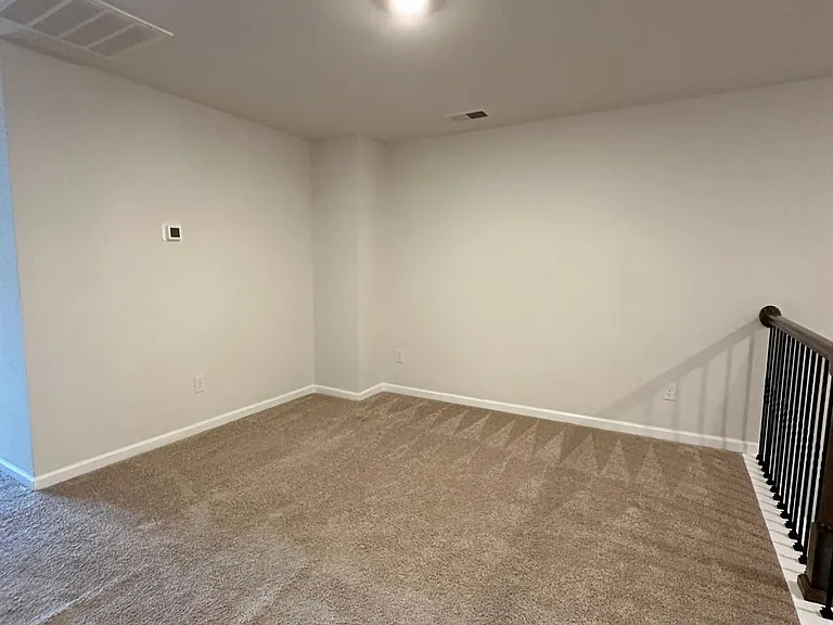 509 Yellow Fox Rd — Photo 17