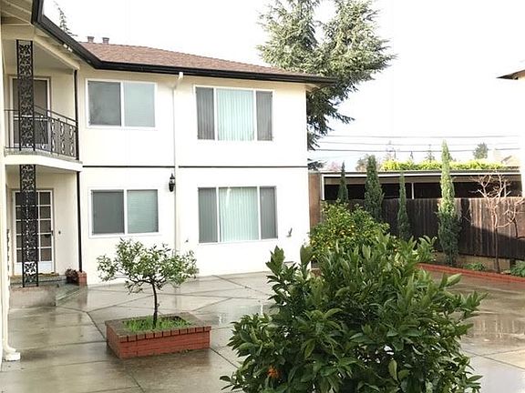 4th image of 419 Turner Ter APT 10