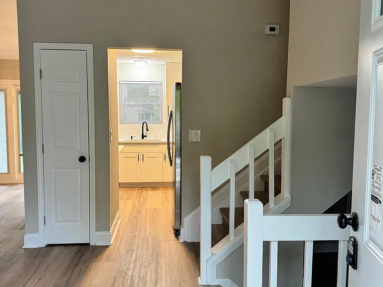 109 Birch Rill Dr — Photo 6