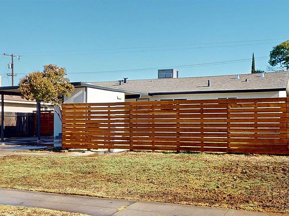 3rd image of 4302 N Holt Ave