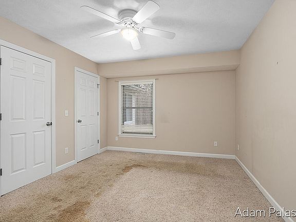 2nd image of 4886 Maple Shade Ct NE #1