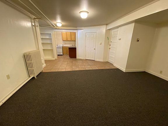 3rd image of 107 E 19th St APT 5