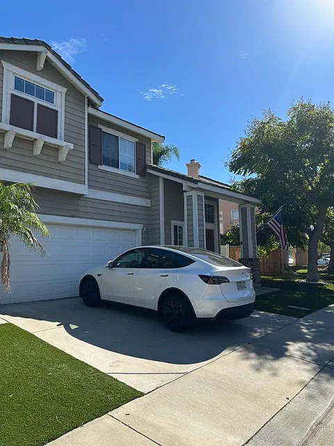 949 Palermo Ln