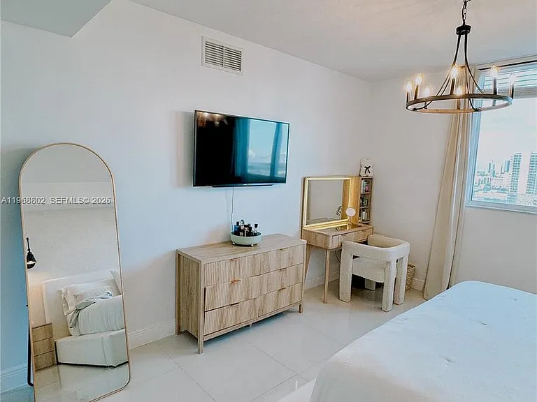 1861 NW South River Dr #2609 — Photo 6