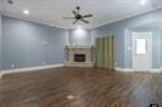 3rd image of 19842 Meadow West Ln