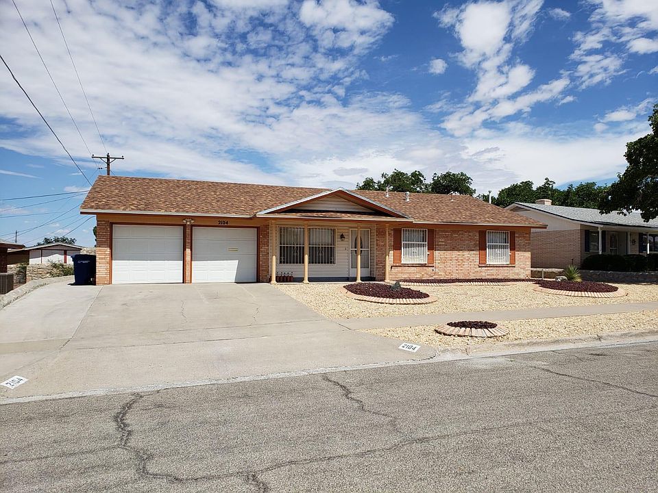 1st image of 2104 Harwood Dr