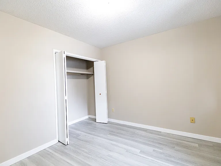 3023 Blakiston Dr NW — Photo 17