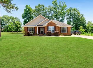 579 River Birch Dr, Prattville, AL 36067