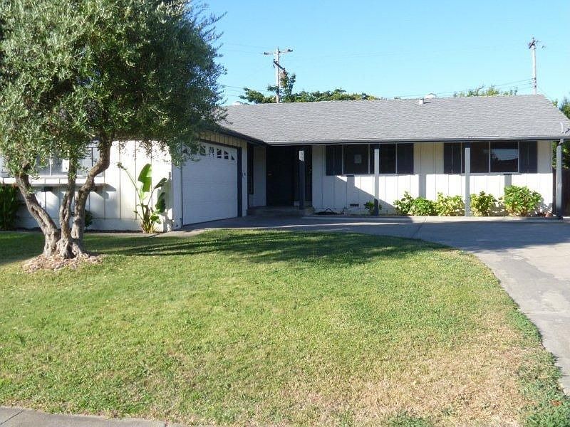 1st image of 6605 Buckhorn Dr