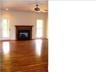 3rd image of 6402 Deerfoot Crossing Dr