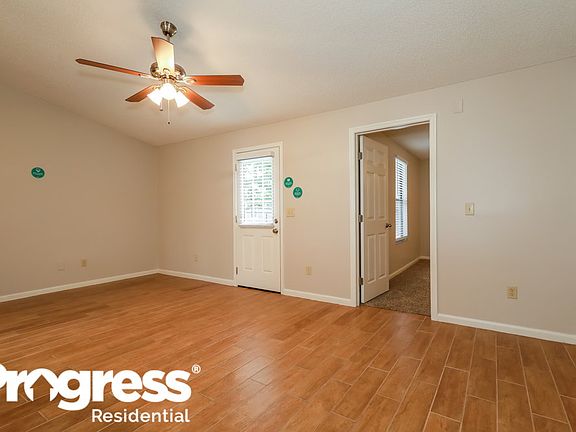 5th image of 1742 Ashwood Cir