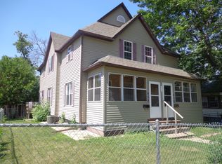 938 Leavitt St, Waterloo, IA 50702