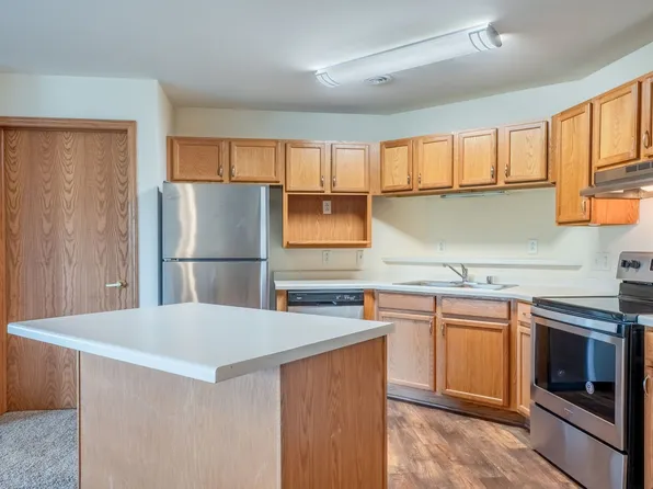 Door Creek Apartments