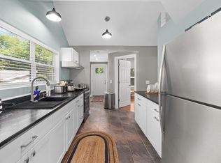6463 Atlantic Ave, Kalamazoo, MI 49009