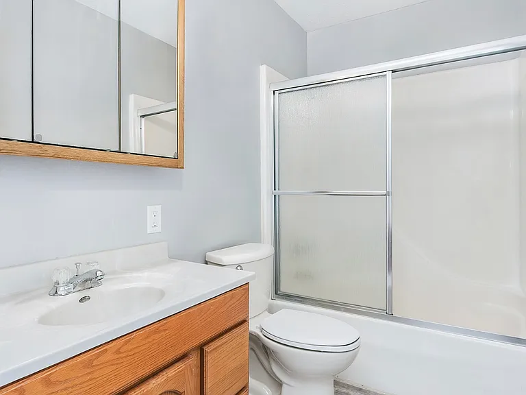 1820 Sutton Pl #3 — Photo 9