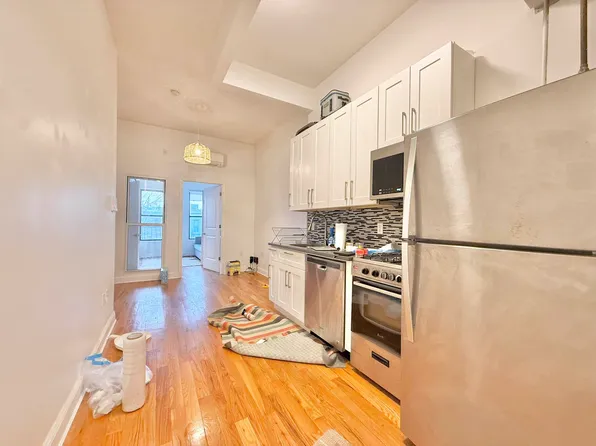 235 Jefferson Street image 1 of 11