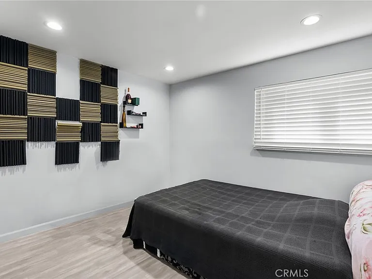 4700 Topanga Canyon Blvd — Photo 9