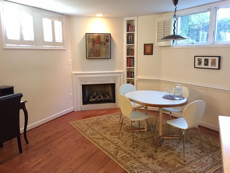 1615 Princess St — Photo 3