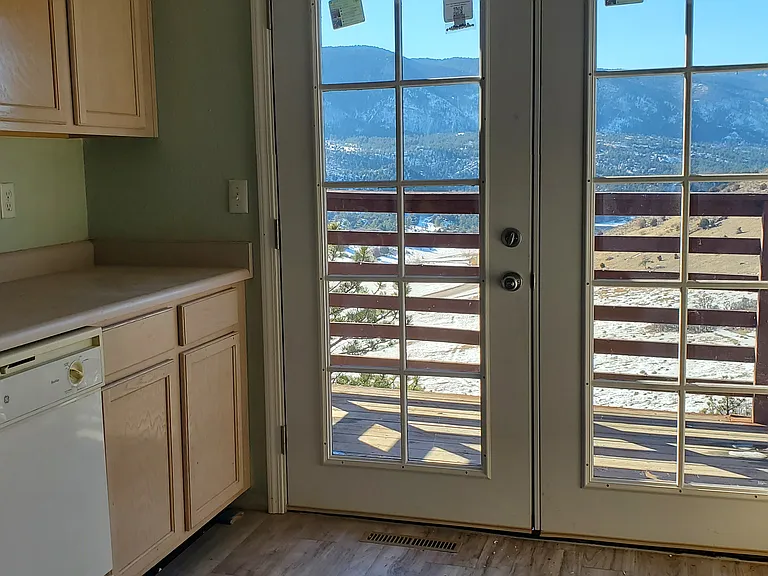 4555 Sentinel Rock — Photo 11