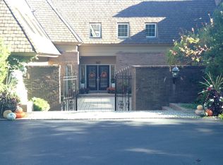 587 Aberdeen Rd, Frankfort, IL 60423