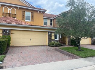 5528 Siracusa Ln, Sanford, FL 32771