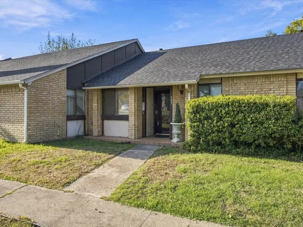 801 W Russell Ave APT 103, Bonham, TX 75418