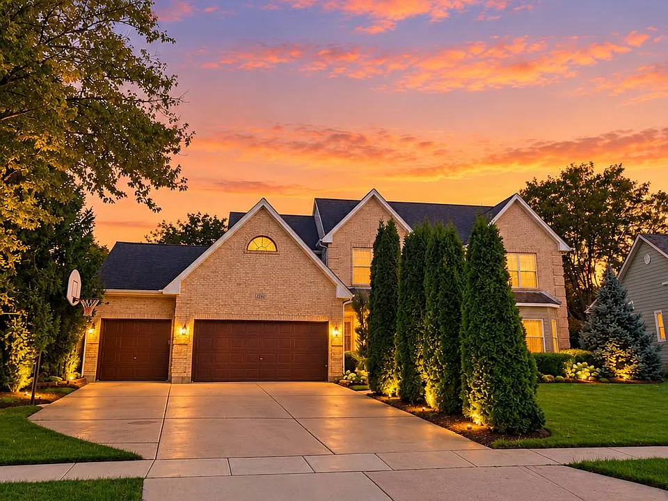 2141 Burnham Ct